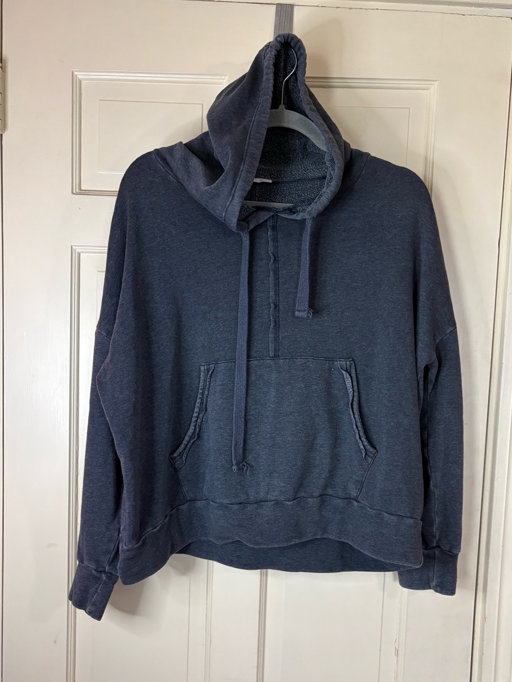 Free People Women Size M Movement Work It Out Hoodie Gray Pullover Sweatshirt